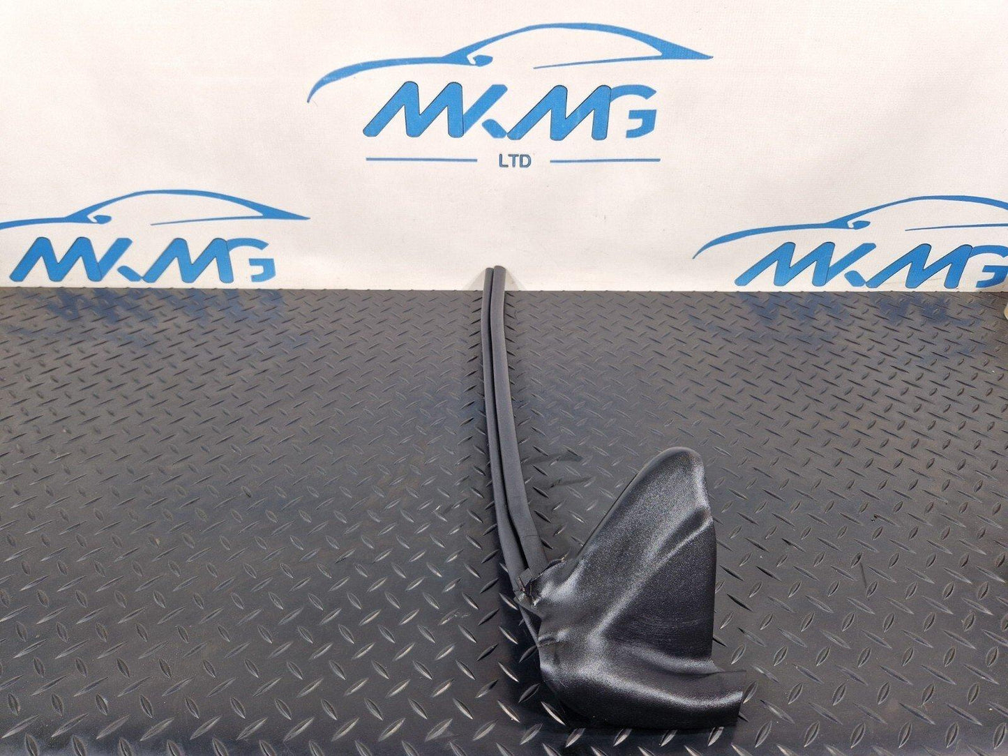 16-24 AUDI A5 F5 CONVERTIBLE LEFT INNER WINDOW APERTURE SEAL 8W7839479