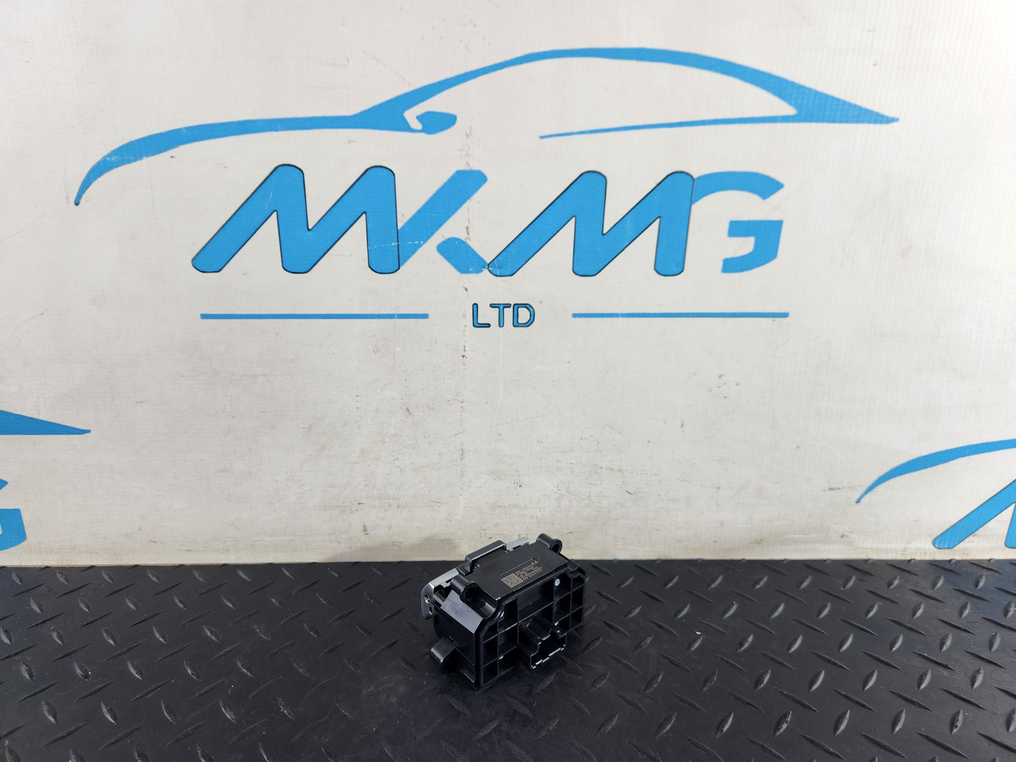 Land Rover Range Rover Evoque SUV Parking Brake Control Switch K8D22B623AA