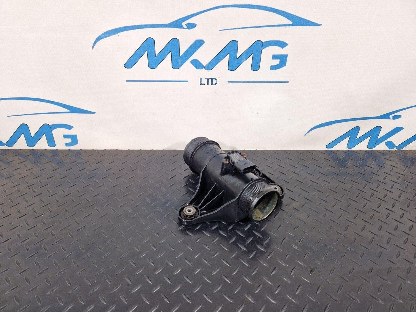 10-18 AUDI A7 4G S-LINE ENGINE PIPE HOSE PRESSURE WITH SENSOR 4G0145673R