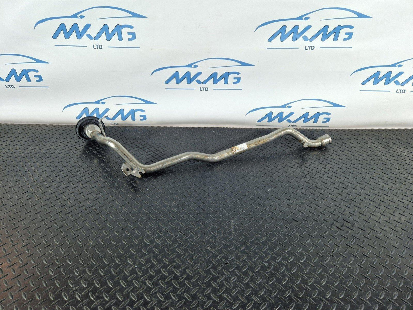 14-20 MERCEDES GLA X156 GENUINE DIESEL FUEL FILLER NECK PIPE HOSE A2464701220