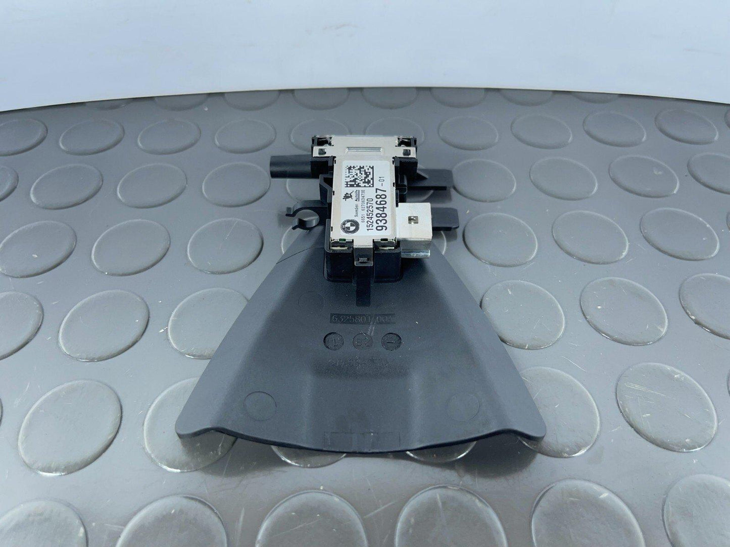 14-21 BMW 2 SERIES GRAN TOURER F45 F46 FRONT PARKING CAMERA 9384687