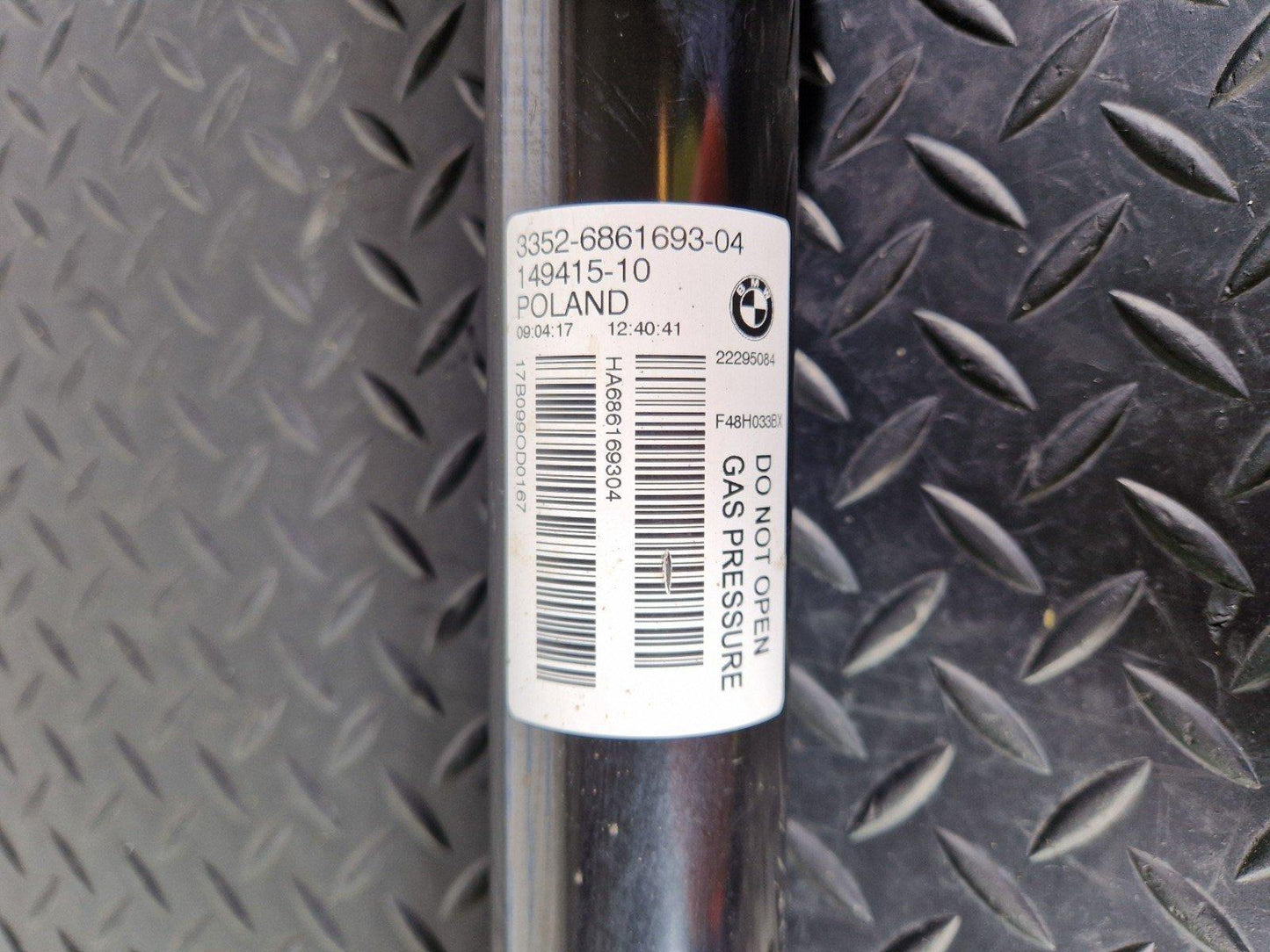 16-22 BMW X1 F48 GENUINE REAR SHOCK ABSORBER 686169304