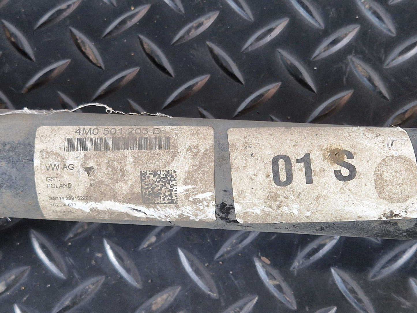 16-20 AUDI Q7 4M 3.0TDI V6 GENUINE REAR RIGHT OR LEFT SIDE DRIVESHAFT 4M0501203D