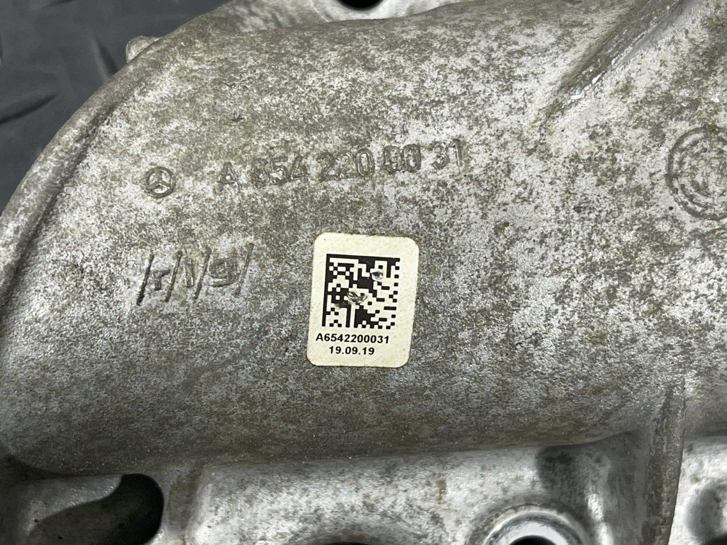 18-ON MERCEDES BENZ A CLASS W177 ENGINE BEARING BRACKET SUPPORT A6542200031
