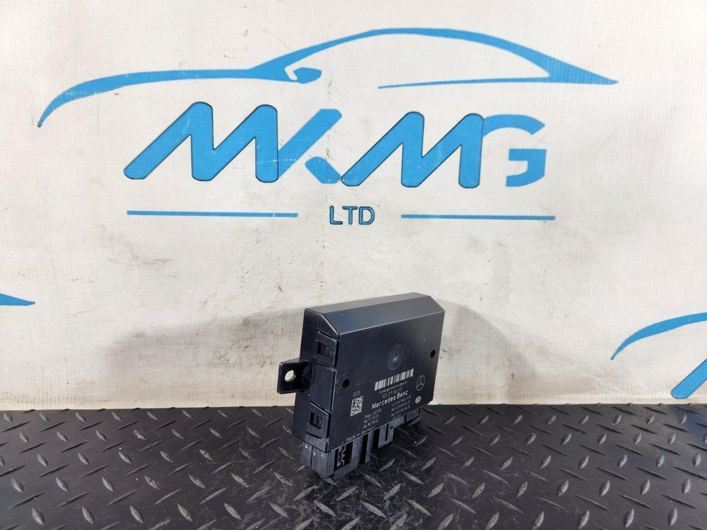 19-ON MERCEDES BENZ B CLASS W247 OEM TOW BAR CONTROL MODULE A1679001309