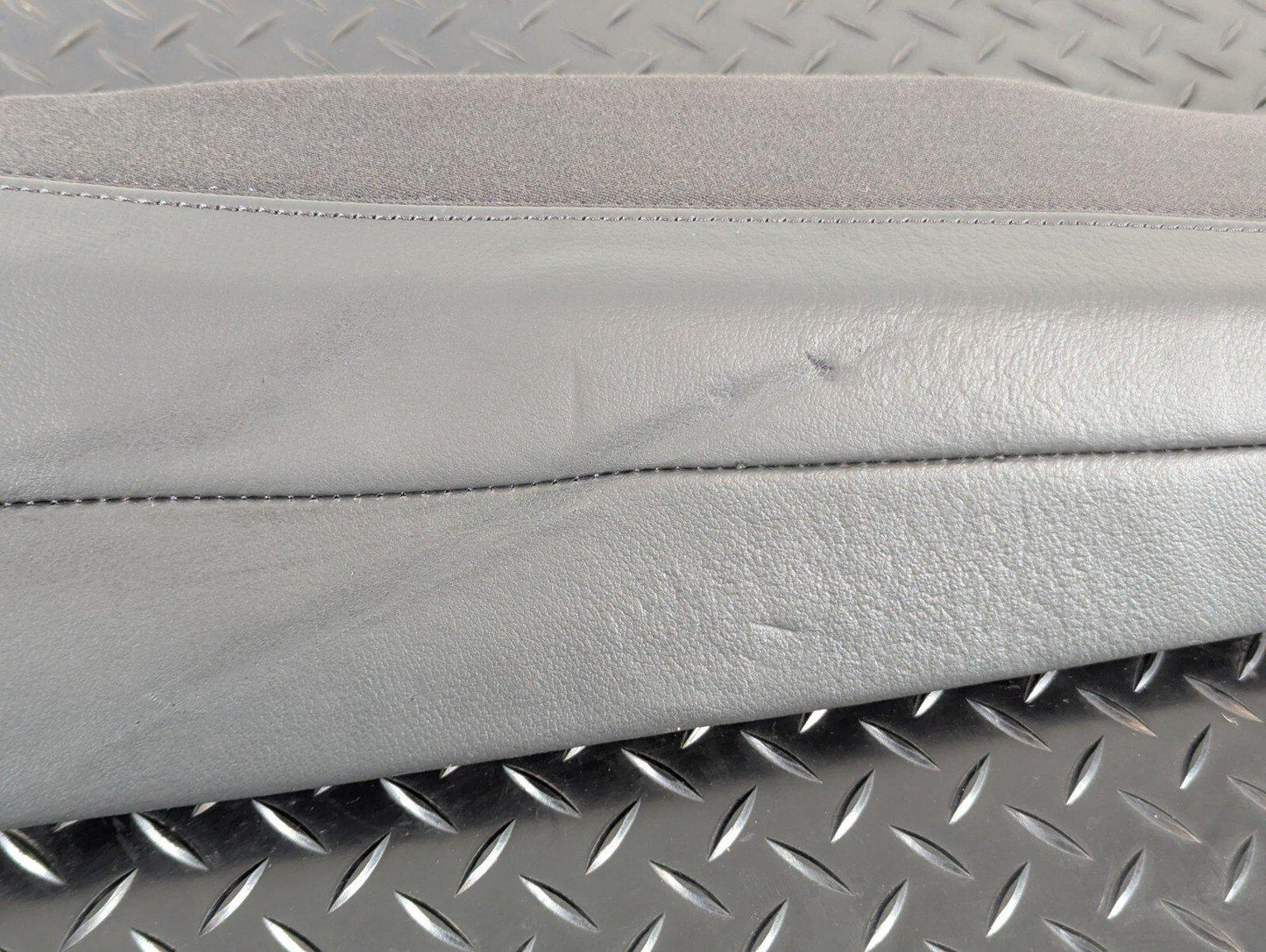 12-18 AUDI A6 C7 GENUINE PASSENGER SIDE LEFT REAR BOLSTER & SAFETY BAG 4G0885703