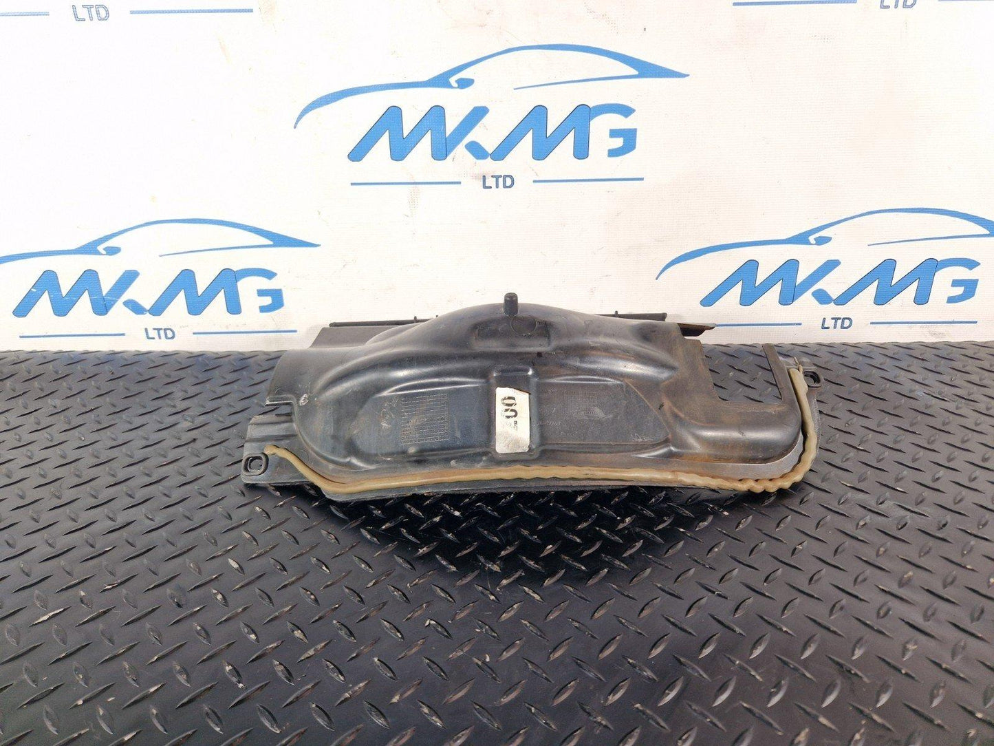 16-19 MERCEDES BENZ GLE500 PETROL W166 GENUINE THERMAL PROTECTION A1666201078