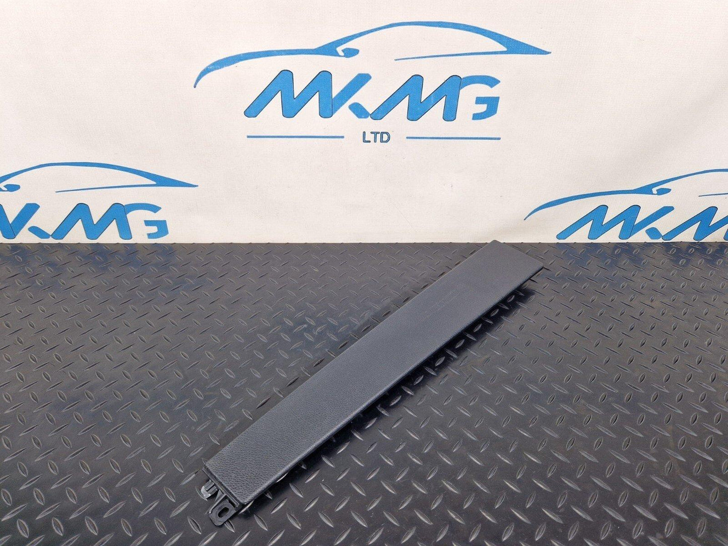 18-ON MERCEDES BENZ SPRINTER W907 INSTRUMENT CLUSTER DASHBOARD TRIM A9106801400