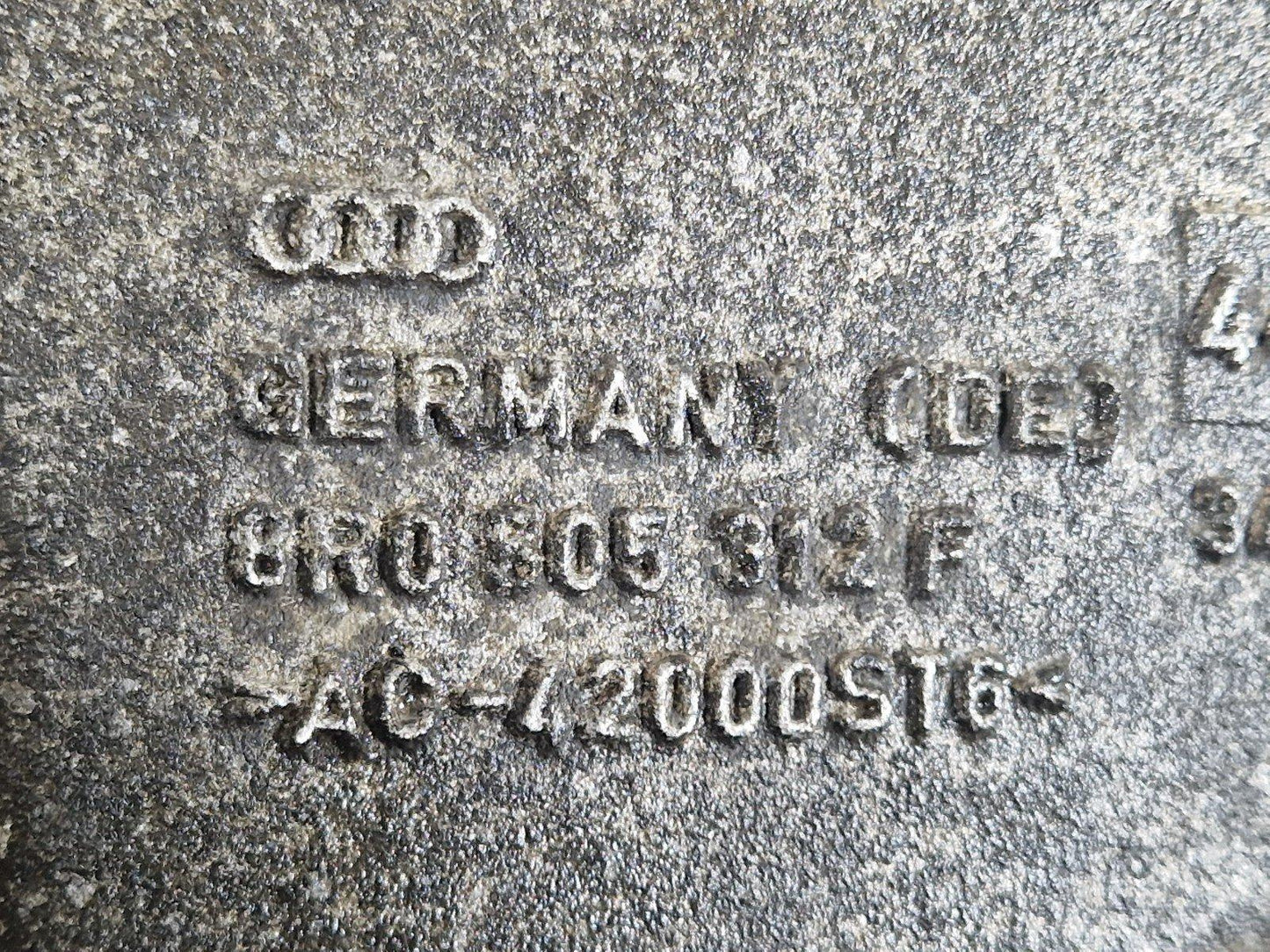 12-18 AUDI A6 C7 GENUINE REAR RIGHT CONTROL ARM 8R0505312F