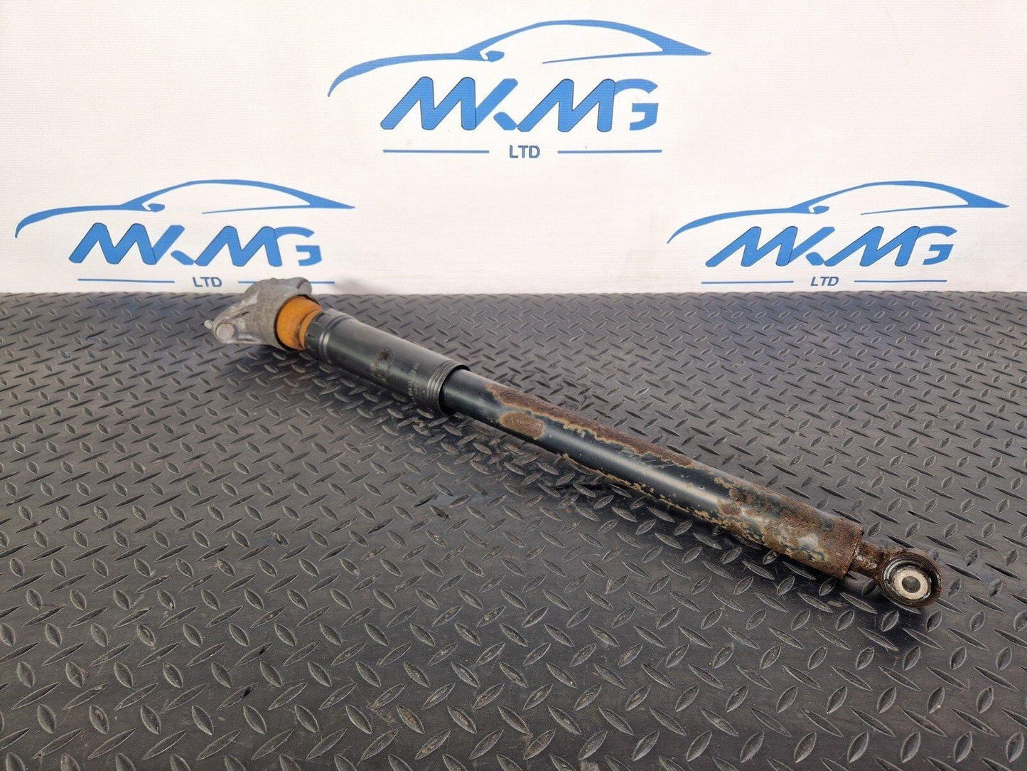 14-20 MERCEDES BENZ GLA  X156 REAR SHOCK ABSORBER FITS LEFT & RIGHT A2043260598