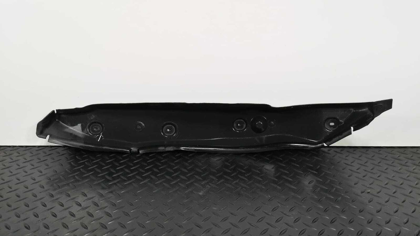 2014 MERCEDES B-CLASS B180 W246 FRONT RIGHT DRIVER SIDE WING INSULATION TRIM