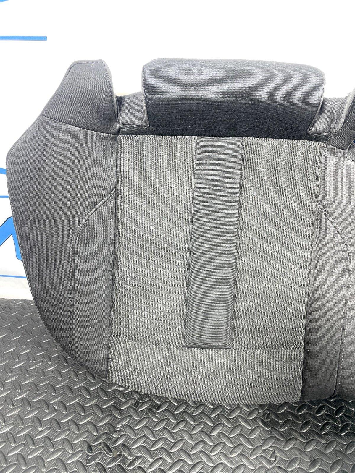 16-19 AUDI A4 B9 SALOON GENUINE REAR CLOTH SEAT 8W0885283