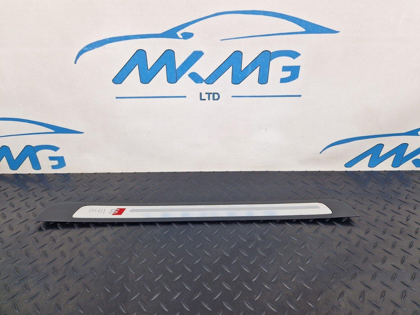 12-18 AUDI A6 C7 DOOR ENTRY SILL KICK PLATE COVER FRONT LEFT SIDE 4G0853373