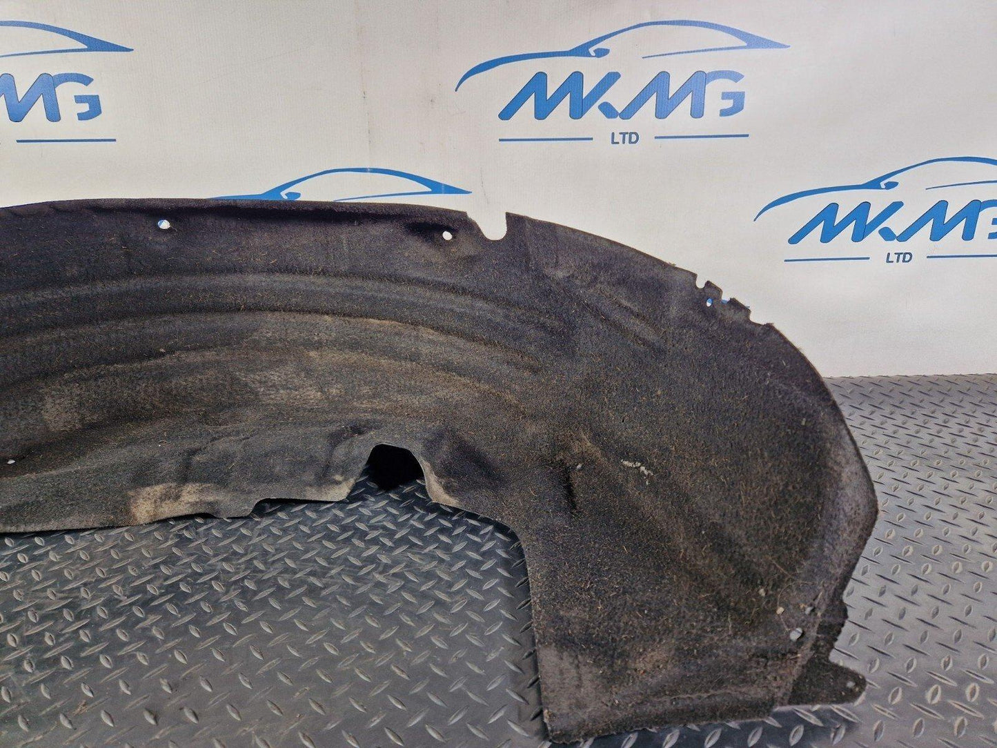 14-20 MERCEDES BENZ GLA X156 REAR SPLASH GUARD PASSENGER LEFT A1566900330