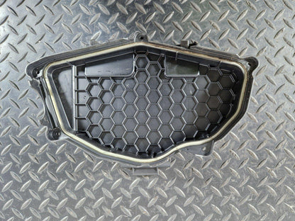 12-18 AUDI A6 C7 2.0 DIESEL CGLC GENUINE HOUSING FOR CONTROL UNITS 4G2907613B