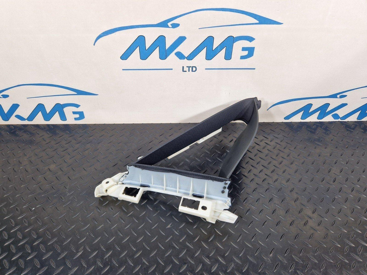 16-23 AUDI A5 F5 SPORTBACK LEFT BLACK C-PILLAR TRIM COVER 8W8867287A