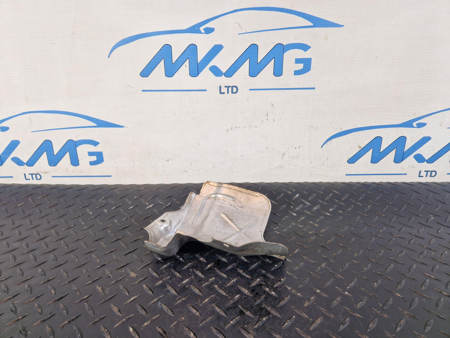 Range Rover Evoque L551 2.0 Petrol Turbocharger Heat Shield HJ32-6K733-AA