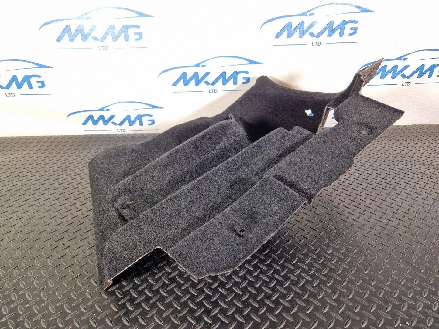 BMW 2 SERIES GRAN TOURER F46 GENUINE REAR RIGHT O/S BOOT SIDE PANEL TRIM 7360968