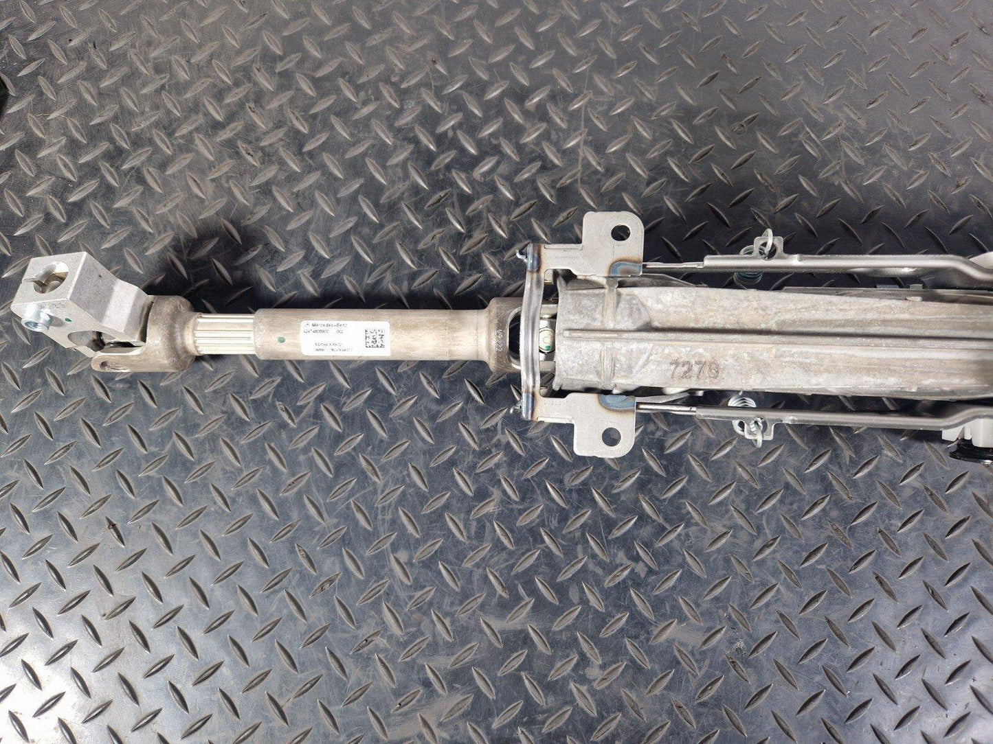 18-ON MERCEDES BENZ A CLASS W177 STEERING COLUMN & LOWER JOINT A2474602800