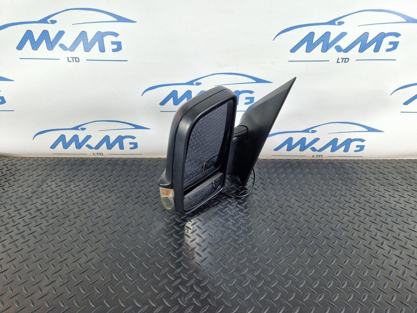 2018-ON MERCEDES BENZ SPRINTER W907 LEFT SIDE DOOR WING MIRROR A9068102193