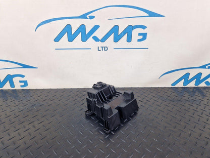 18-ON MERCEDES A CLASS W177 CENTRAL CONSOLE MOUNT BRACKET A1776831400