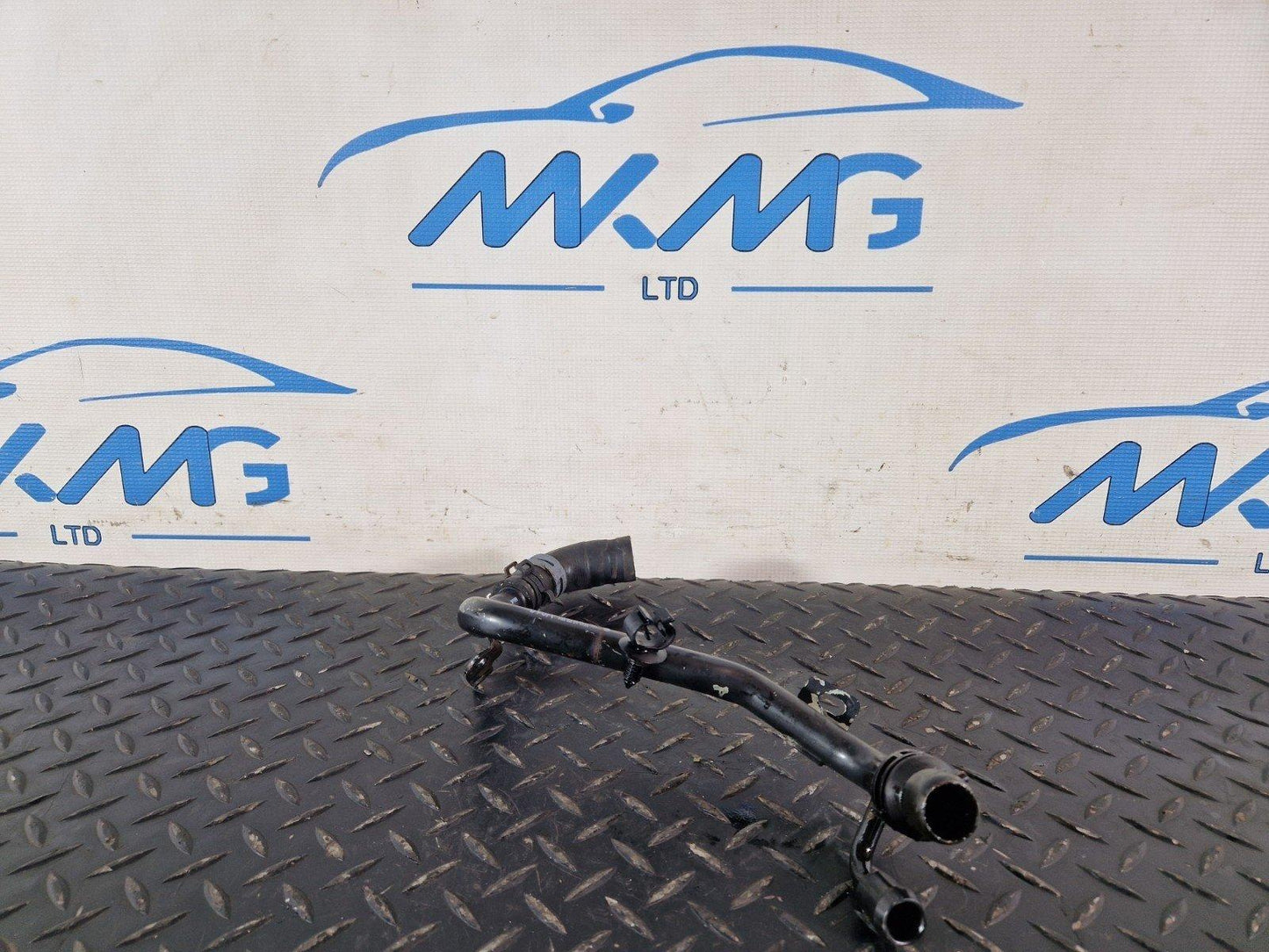 12-18 AUDI A6 C7 2.0 TDI DIESEL CGLC/CGL WATER COOLANT PIPE 04L122157BF