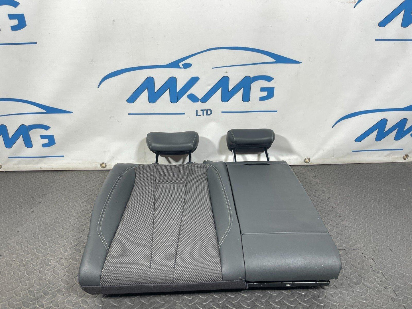 16-19 AUDI A4 B9 S-LINE REAR RIGHT DRIVER SIDE HALF LEATHER BACKREST SEAT BLACK