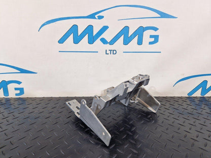 10-15 AUDI Q7 4L OEM FRONT LOWER CENTER CONSOLE ARMREST MOUNT BRACKET 4L0864283