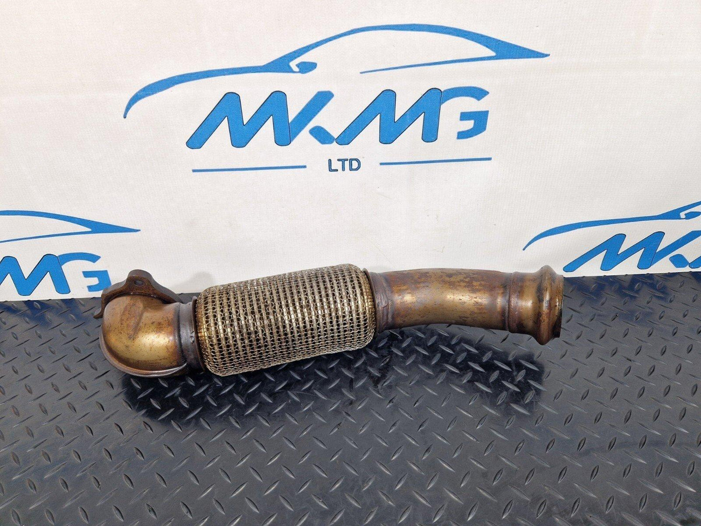 14-20 MERCEDES BENZ GLA X156 EXHAUST FRONT PIPE DOWNPIPE A2464901510