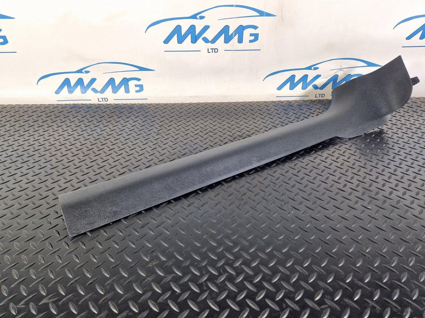 16-24 AUDI A5 F5 CABRIOLET FRONT RIGHT INTERIOR STEP TRIM 8W7853906A