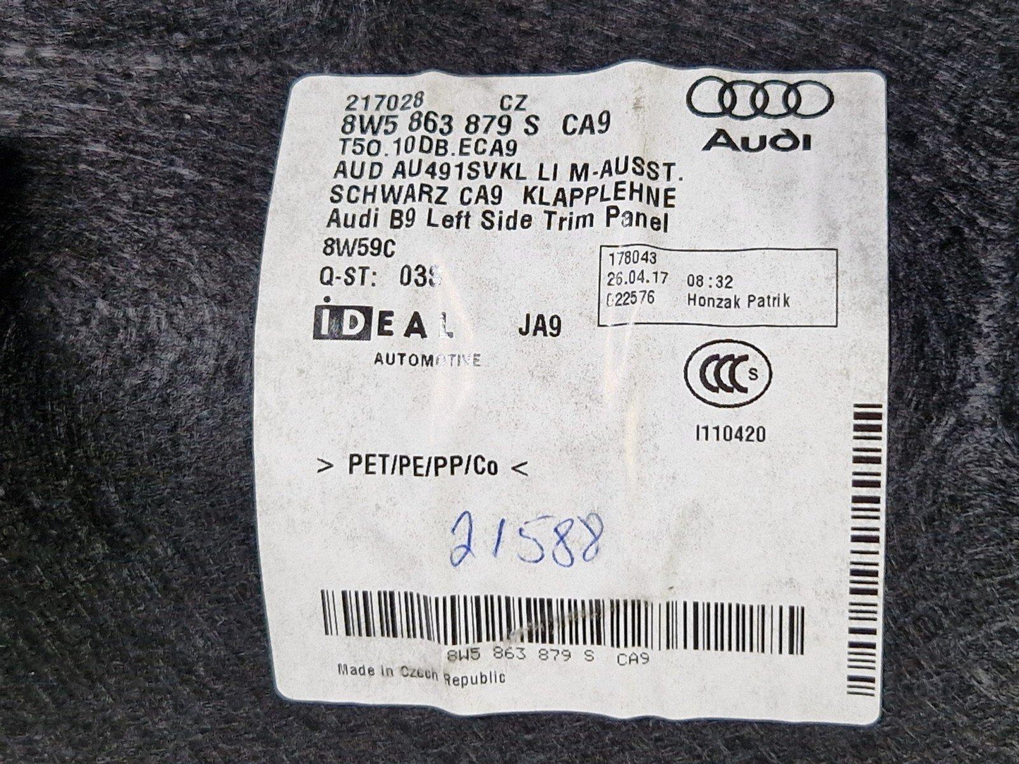 16-19 AUDI A4 B9 GENUINE REAR PASSENGER SIDE BOOT TRIM PANEL 8W5863879