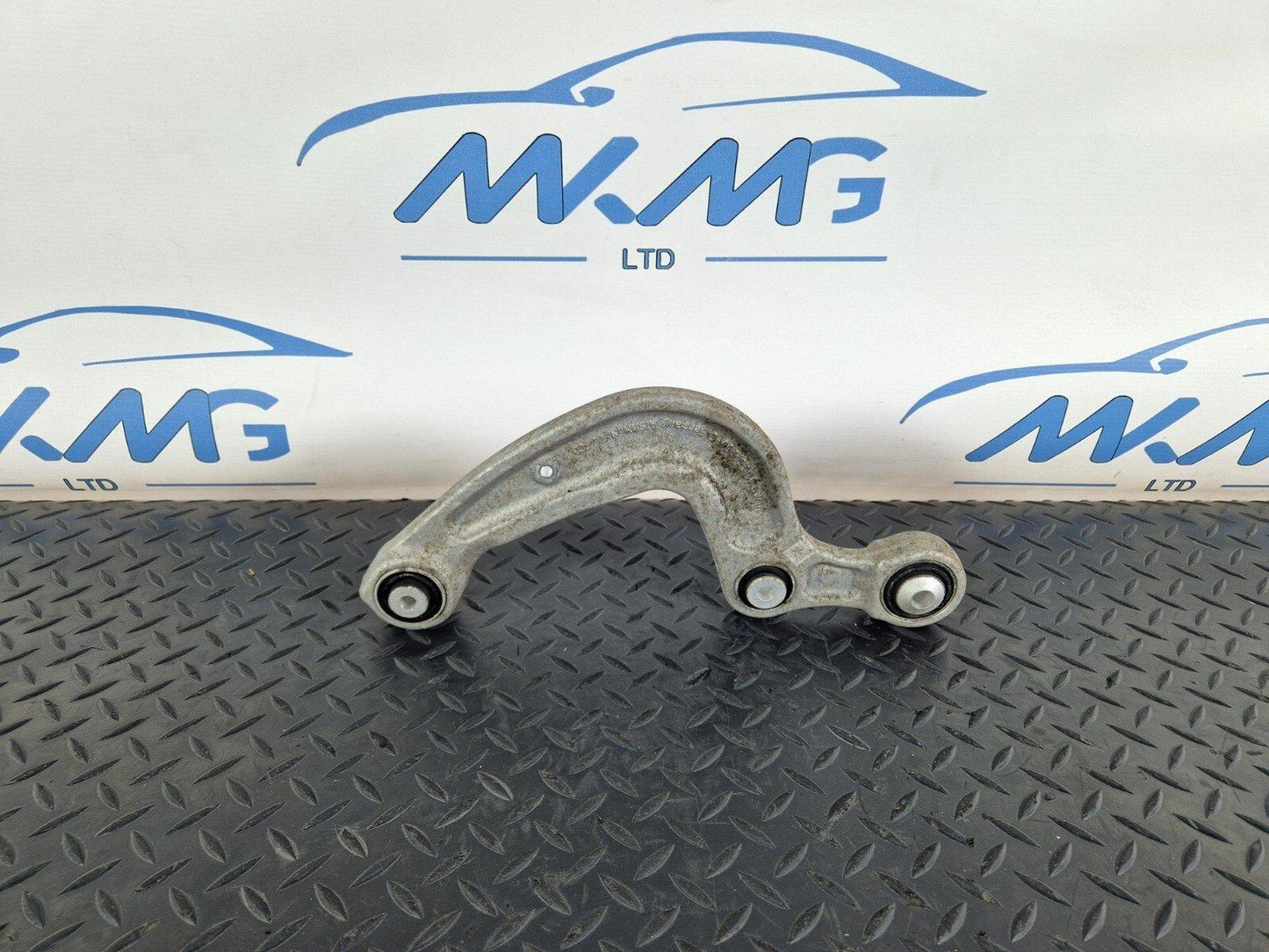 GENUINE AUDI A4 B9 A5 S5 F5 REAR LEFT OR RIGHT CONTROL ARM 8W0505361E