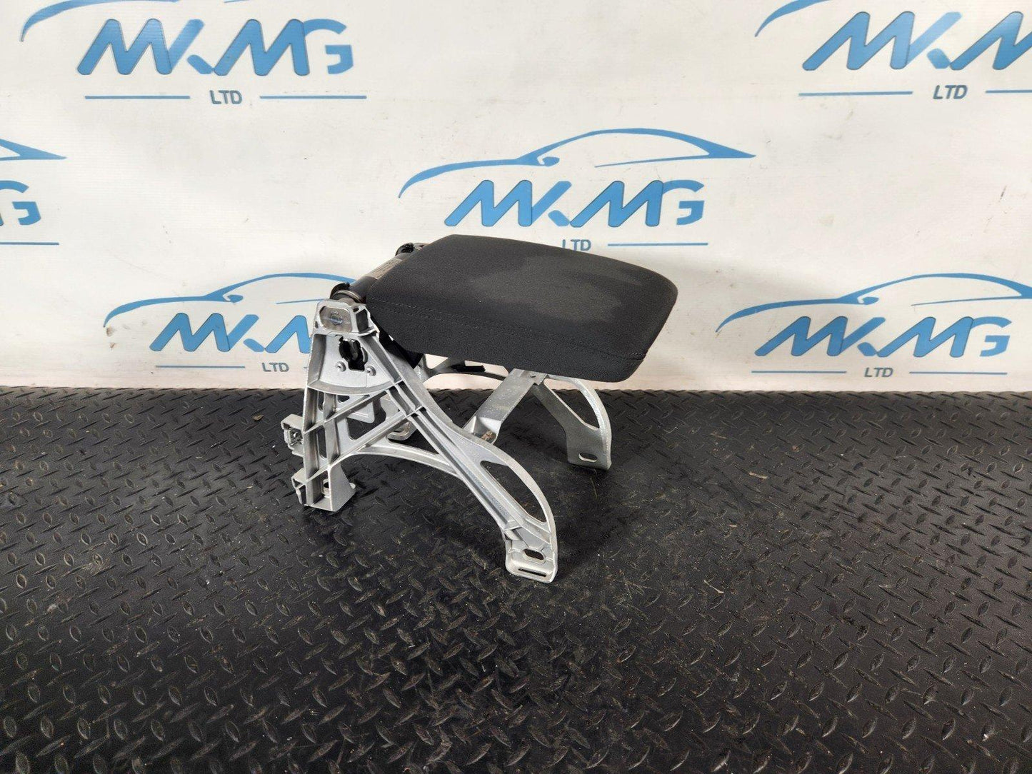 AUDI A5 F5 GENUINE CENTRE CONSOLE ARM REST 8W0864283A