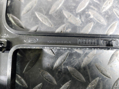 19-ON RANGE ROVER EVOQUE L551 GENUINE CONSOLE TRIM K8D2044E06A