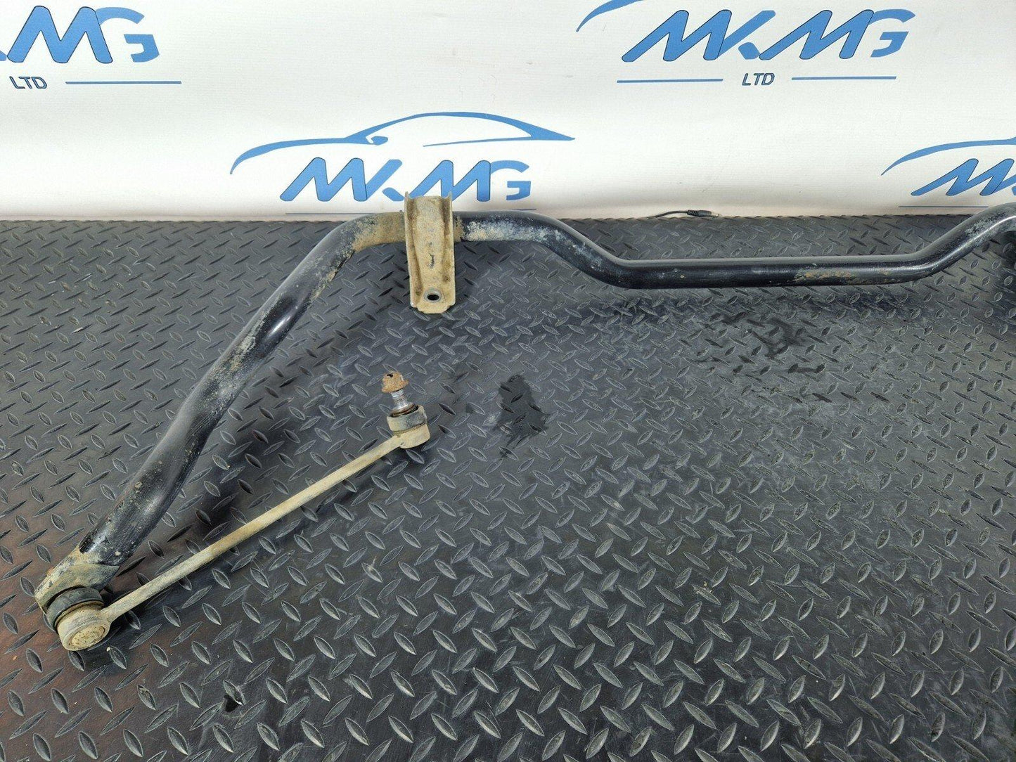 18-ON MERCEDES BENZ SPRINTER W907 W910 FRONT ANTI ROLL SWAY BAR A9103230300