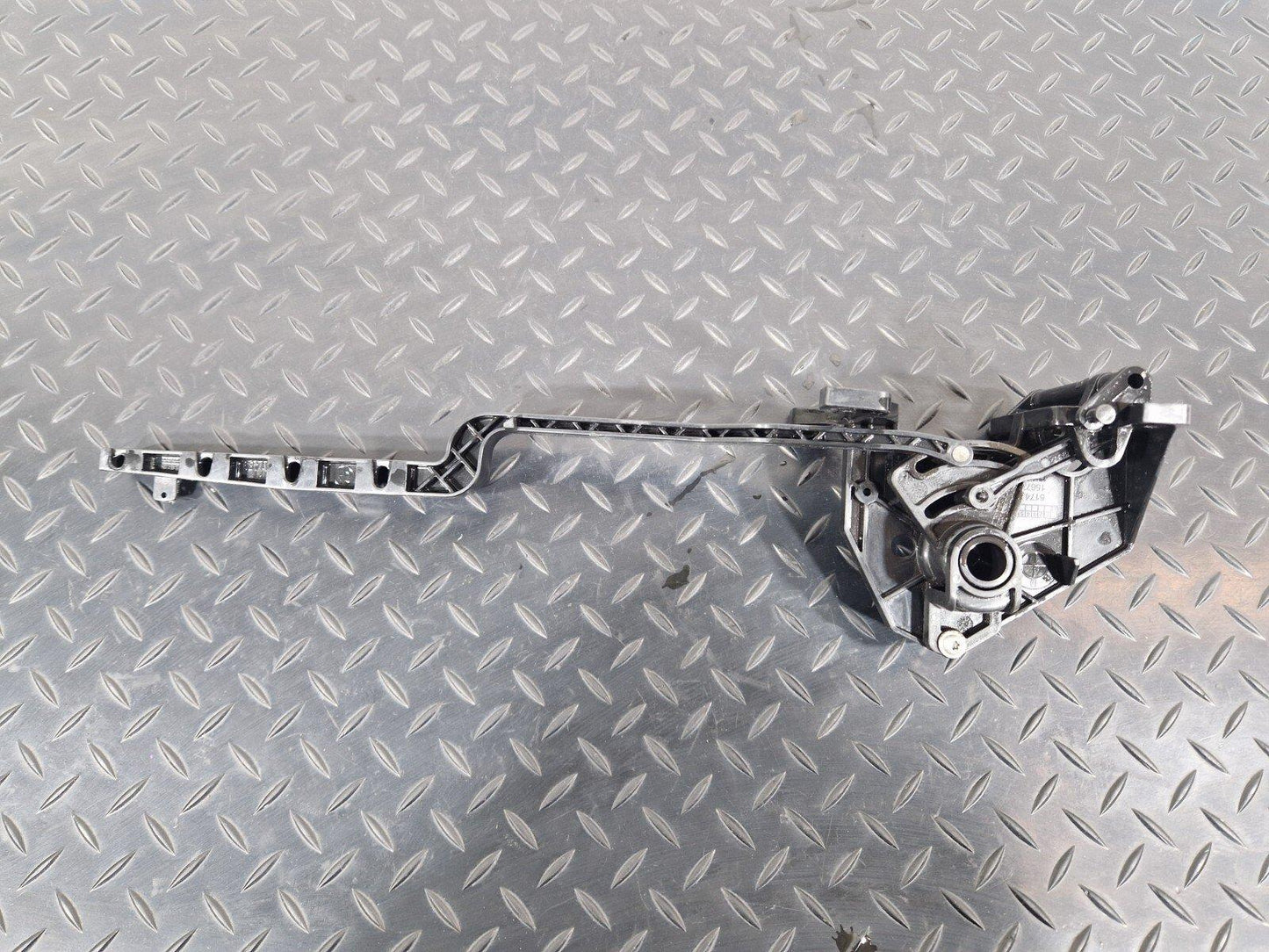 14-21 BMW 2 SERIES GRAN TOURER F45 F46 218i LIFTING MECHANISM MOTOR 15677210
