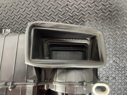 12-18 MERCEDES BENZ A CLASS W176 GENUINE HEATER MATRIX BOX A2468307000