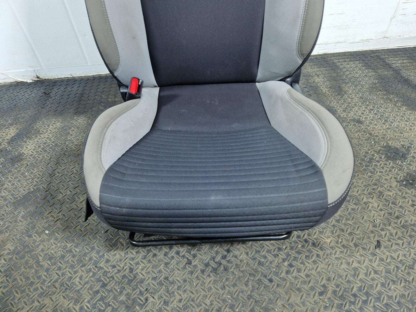 Toyota Yaris P130 Hatchback Genuine Front Left Passenger N/S Seat