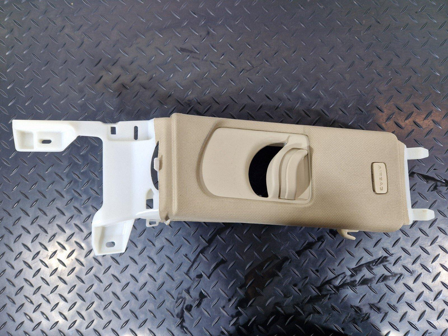 16-24 AUDI A5 F5 RIGHT SIDE B PILLAR TRIM COVER 8W6867294