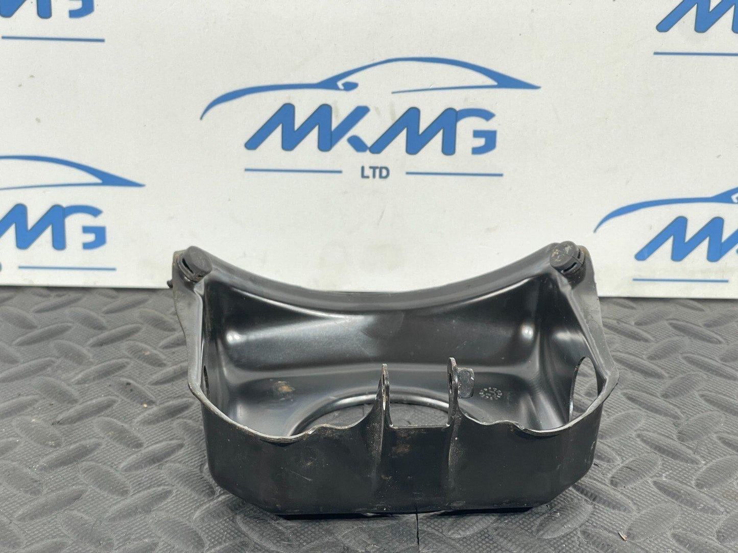 16-19 AUDI A4 B9 AVANT GENUINE  BRAKE MASTER CYLINDER SHIELD 8W0611367