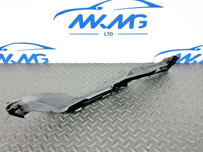 16-19 AUDI A4 B9 SALOON GENUINE RIGHT DRIVER SIDE WING PANEL SEAL 8W0821170