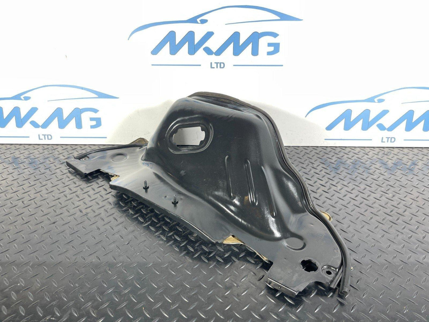 16-23 AUDI A5 F5 SPORTBACK S-LINE BULKHEAD FIREWALL PROTECTION SHIELD 8W0819523C
