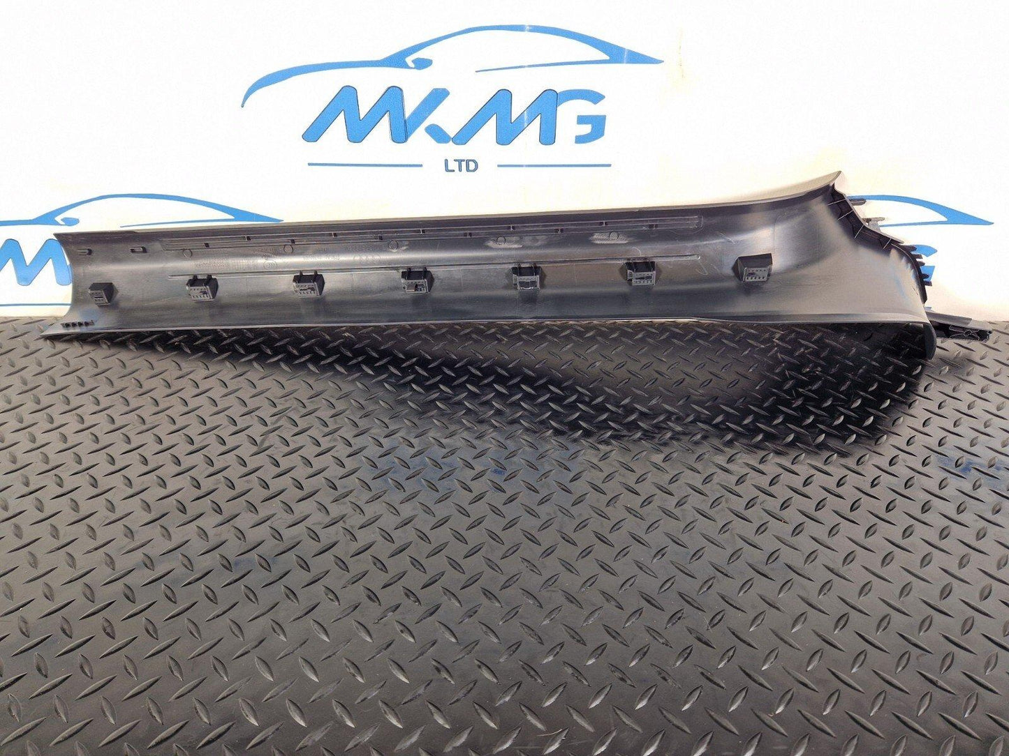 16-24 AUDI A5 F5 CONVERTIBLE LEFT DOOR SILL COVER 8W7853905A