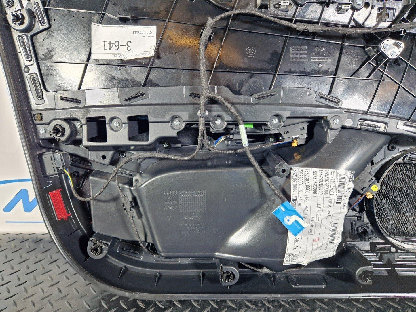 16-19 AUDI A4 B9 FRONT RIGHT INTERIOR DOOR PANEL CARD 8W0867134
