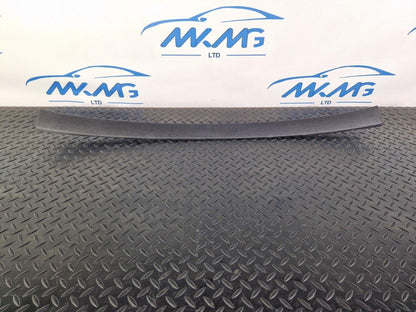10-15 AUDI Q7 4L GENUINE OEM TAILGATE CENTRE COVER TRIM 4L0867606