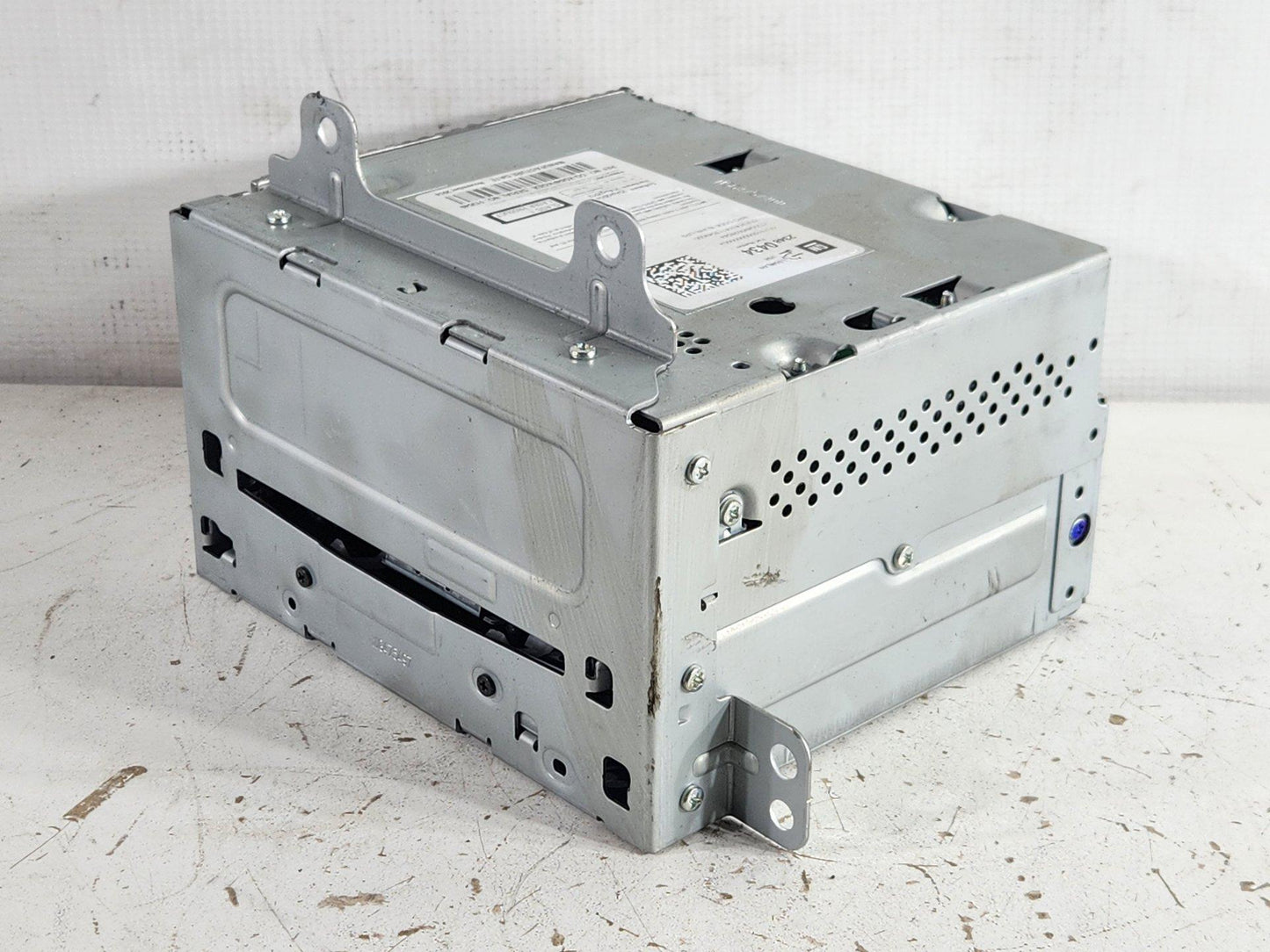 Vauxhall Astra MK6 (J) (A3400) Hatchback Stereo Radio CD Head Unit 23480434