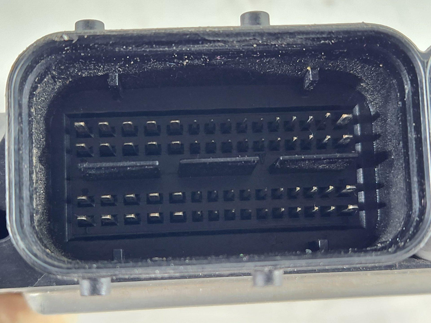 Audi A6 C7 Genuine Engine Control Module Unit ECU 04L906021FR