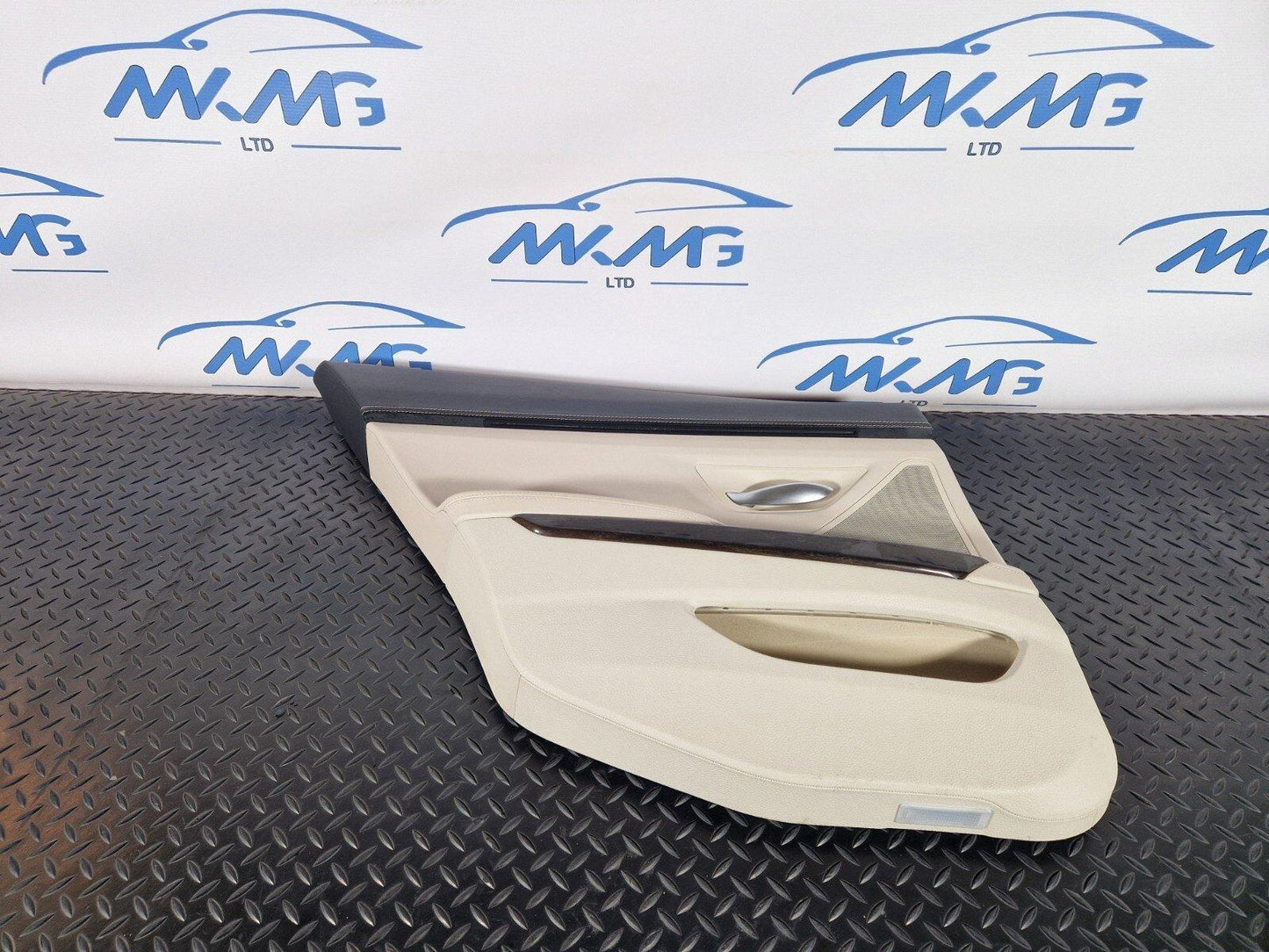 11-18 BMW 6 SERIES F06 CREAM REAR LEFT PASENGER SIDE LEATHER DOOR CARD