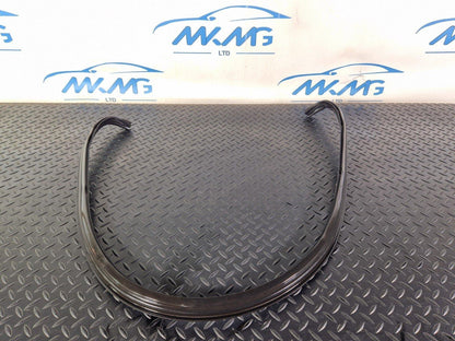 18-ON MERCEDES BENZ SPRINTER W907 W910 BONNET RUBBER SEAL A9108870000