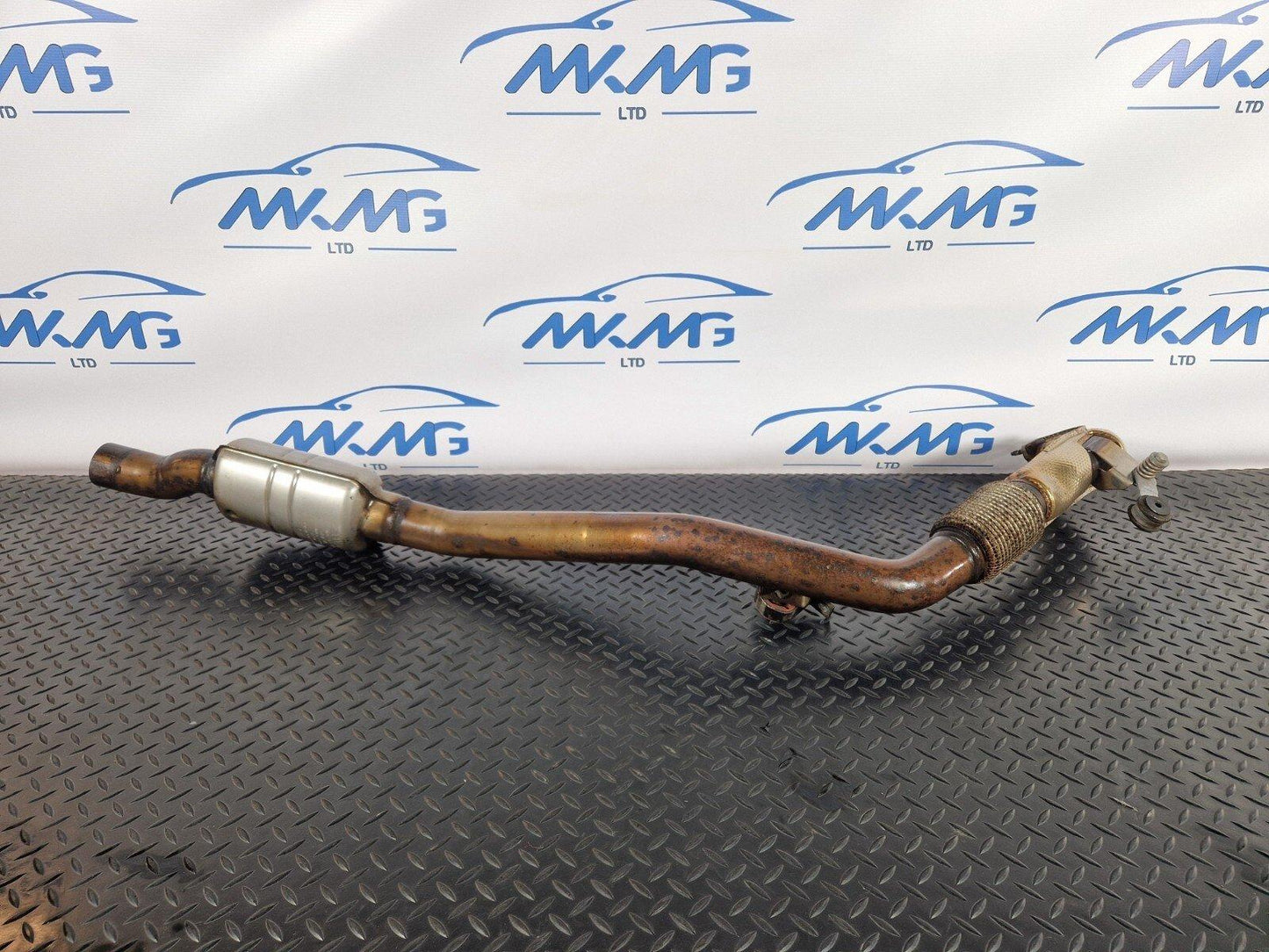 16-23 AUDI S5 3.0 TFSI V6 PETROL ENGINE EXHAUST PIPE SILENCER O/S 8W0253211C